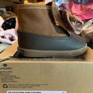 Sperry duck boots